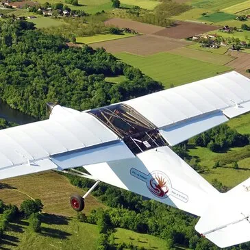 Initiation au Pilotage d'ULM Multiaxe à Figeac Initiation au Pilotage d'ULM Multiaxe à Figeac