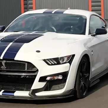 Stage de Pilotage Enfant en Ford Mustang à Nantes Stage de Pilotage Enfant en Ford Mustang à Nantes