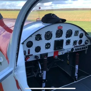 Baptême en ULM et Autogire proche Aérodrome de Mortagne-au-Perche Baptême en ULM et Autogire proche Aérodrome de Mortagne-au-Perche