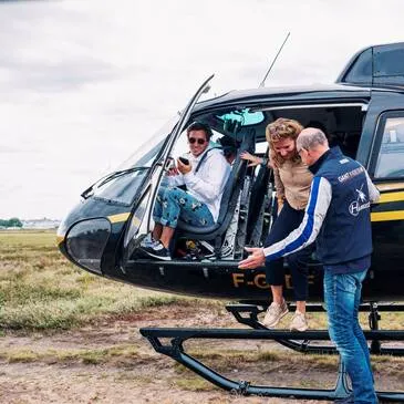 Baptême de l'air hélicoptère, département Loire Atlantique Baptême de l'air hélicoptère, département Loire Atlantique