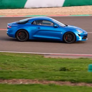 Stage de Pilotage Berline Sportive, département Gard Stage de Pilotage Berline Sportive, département Gard