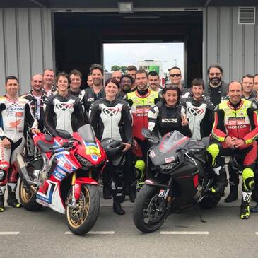 Journée Pilotage Moto Honda - Circuit Fontenay-le-Comte en région Pays-de-la-Loire