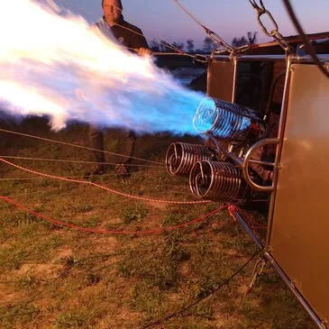 Baptême de l'air montgolfière, département Charente maritime Baptême de l'air montgolfière, département Charente maritime