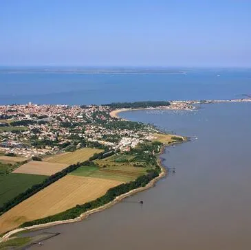 Baptême de l'air montgolfière, département Charente maritime Baptême de l'air montgolfière, département Charente maritime
