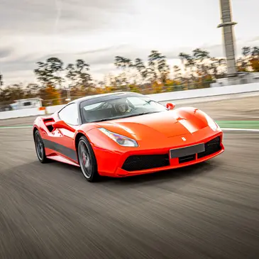 Stage de pilotage Ferrari proche Circuit de Chambley