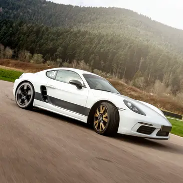 Stage de Pilotage en Porsche 718 Cayman GT4 - Circuit de Chambley Stage de Pilotage en Porsche 718 Cayman GT4 - Circuit de Chambley