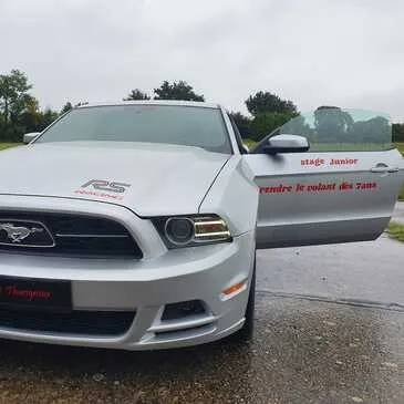 Stage de Pilotage pour Enfant en région Rhône-Alpes Stage de Pilotage pour Enfant en région Rhône-Alpes