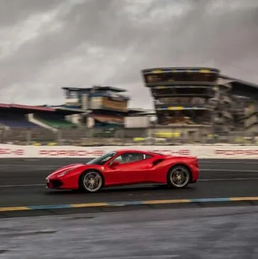 Stage de Pilotage Multi Sportives en région Pays-de-la-Loire Stage de Pilotage Multi Sportives en région Pays-de-la-Loire