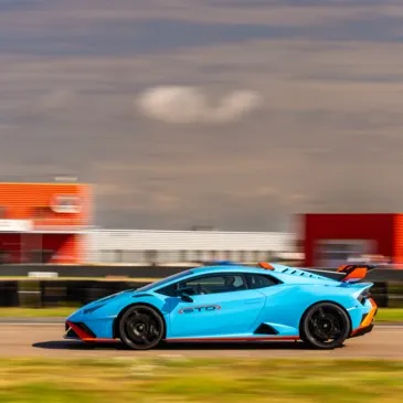 Puy de dôme (63) Auvergne - Stage de Pilotage Puy de dôme (63) Auvergne - Stage de Pilotage