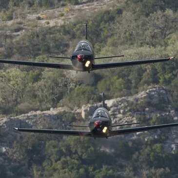 Baptême de Voltige en Patrouille à Montpellier en région Languedoc-Roussillon Baptême de Voltige en Patrouille à Montpellier en région Languedoc-Roussillon