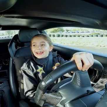 Stage de Pilotage Enfant en Ferrari F430 près d&#39;Orléans en région Centre