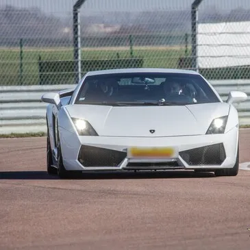 Stage de Pilotage pour Enfant proche Saint-Benoît-sur-Loire, à 40 min d'Orléans Stage de Pilotage pour Enfant proche Saint-Benoît-sur-Loire, à 40 min d'Orléans