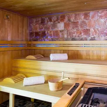 Demi-journée Spa et Soins avec Repas Gastronomique à Tours Demi-journée Spa et Soins avec Repas Gastronomique à Tours