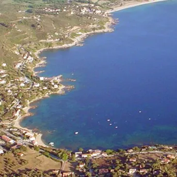 Lavaur, à 40 min de Castres, Tarn (81) - Baptême de l'air paramoteur Lavaur, à 40 min de Castres, Tarn (81) - Baptême de l'air paramoteur