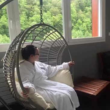 Réserver Spa, Massage et Soin du corps département Cantal Réserver Spa, Massage et Soin du corps département Cantal