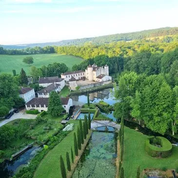 Réserver Baptême de l'air hélicoptère en Poitou-Charentes Réserver Baptême de l'air hélicoptère en Poitou-Charentes