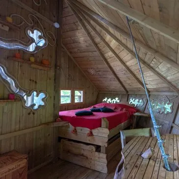 Weekend et Hébergement Insolite en région Rhône-Alpes Weekend et Hébergement Insolite en région Rhône-Alpes