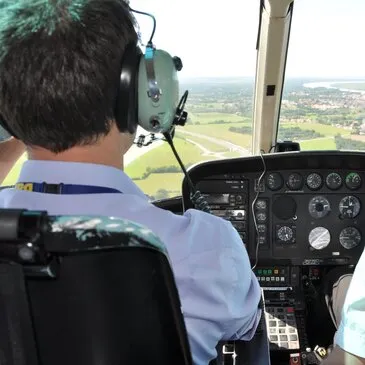 Stage initiation hélicoptère, département Ille et vilaine Stage initiation hélicoptère, département Ille et vilaine
