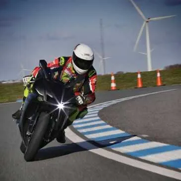 Stage de pilotage moto en région Picardie Stage de pilotage moto en région Picardie
