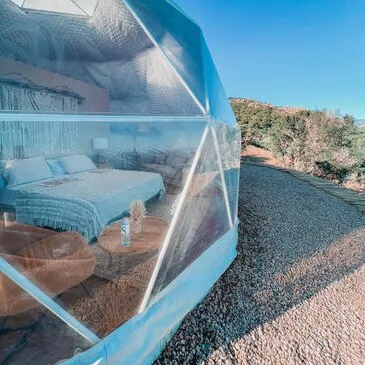 Weekend et Hébergement Insolite en région PACA et Corse Weekend et Hébergement Insolite en région PACA et Corse