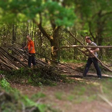 Saint-Victor-des-Oules, à 45 min d'Avignon, Vaucluse (84) - Stage de Survie Saint-Victor-des-Oules, à 45 min d'Avignon, Vaucluse (84) - Stage de Survie