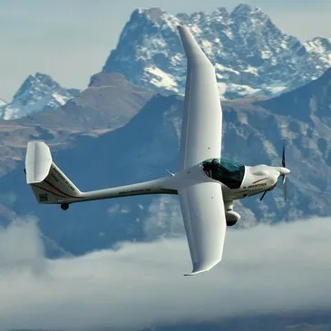 Baptême de l'air en Planeur proche Aérodrome d'Aspres-sur-Buëch Baptême de l'air en Planeur proche Aérodrome d'Aspres-sur-Buëch