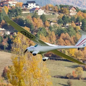 Initiation au Pilotage de Planeur à Aspres-sur-Buëch Initiation au Pilotage de Planeur à Aspres-sur-Buëch