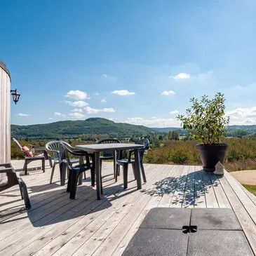 Saint-Vincent-de-Cosse, à 20 min de Sarlat-la-Canéda, Dordogne (24) - Weekend et Hébergement Insolite Saint-Vincent-de-Cosse, à 20 min de Sarlat-la-Canéda, Dordogne (24) - Weekend et Hébergement Insolite