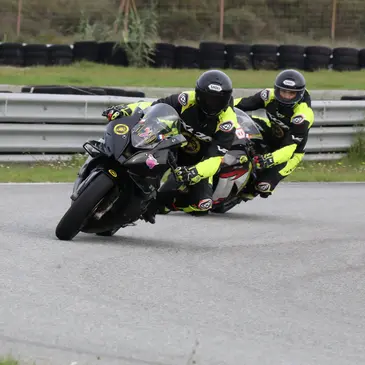 Stage de pilotage moto, département Var Stage de pilotage moto, département Var