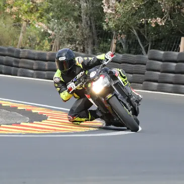 Le Luc, Var (83) - Stage de pilotage moto Le Luc, Var (83) - Stage de pilotage moto