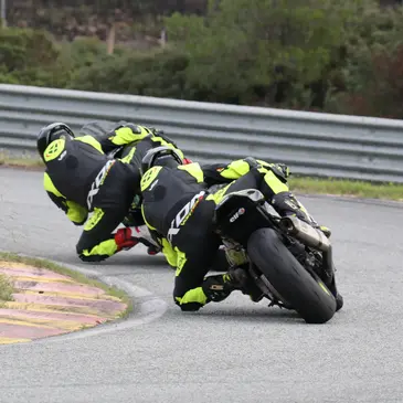 Stage de Pilotage en région PACA et Corse Stage de Pilotage en région PACA et Corse