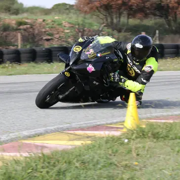 Réserver Stage de pilotage moto département Var Réserver Stage de pilotage moto département Var