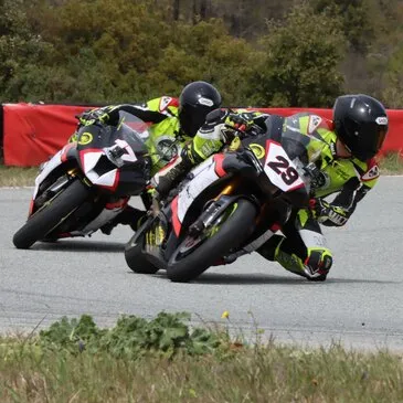 Stage de Perfectionnement avec votre Moto - Circuit du Luc