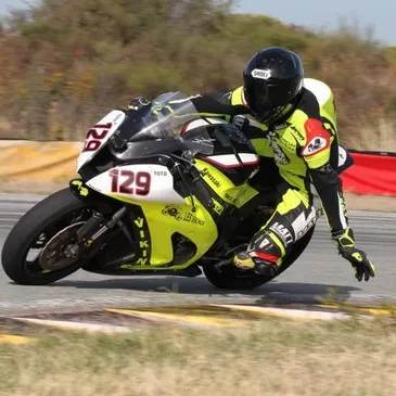 Réserver Stage de pilotage moto en PACA et Corse Réserver Stage de pilotage moto en PACA et Corse