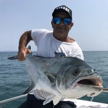 Pêche au gros à Port-Saint-Louis-du-Rhône en Camargue  Pêche au gros à Port-Saint-Louis-du-Rhône en Camargue