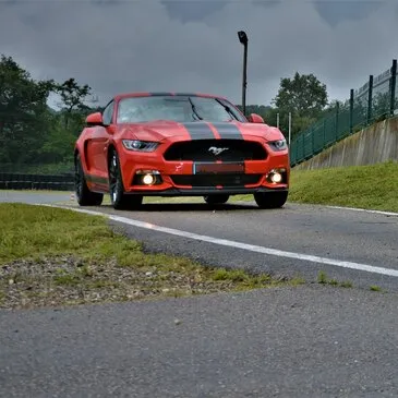 Circuit de Château-Gaillard, Ain (01) - Baptême en Voiture de Sport Circuit de Château-Gaillard, Ain (01) - Baptême en Voiture de Sport