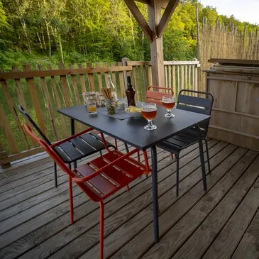 Vernois-les-Vesres, à 45 min de Dijon, Côte d'or (21) - Weekend et Hébergement Insolite Vernois-les-Vesres, à 45 min de Dijon, Côte d'or (21) - Weekend et Hébergement Insolite