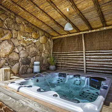 Réserver Weekend et Hébergement Insolite en PACA et Corse Réserver Weekend et Hébergement Insolite en PACA et Corse