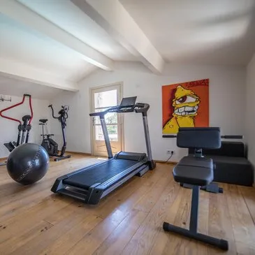 Week-end en amoureux en Cabane dans les Arbres à Porto-Vecchio Week-end en amoureux en Cabane dans les Arbres à Porto-Vecchio