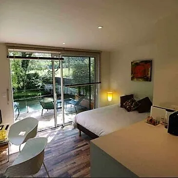 Weekend et Hébergement Insolite proche Frenois, à 40 min de Dijon Weekend et Hébergement Insolite proche Frenois, à 40 min de Dijon