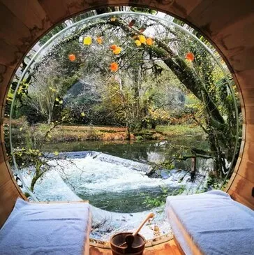 Nuit en Cabane sur Pilotis & Spa près de Dijon en région Bourgogne Nuit en Cabane sur Pilotis & Spa près de Dijon en région Bourgogne