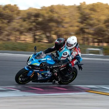 Baptême Sensations Moto Suzuki GSXR - Driving Center au Castellet Baptême Sensations Moto Suzuki GSXR - Driving Center au Castellet