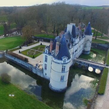 Augerville-la-Rivière, à 1h d&#39;Orléans, Loiret (45) - Week end dans un Château