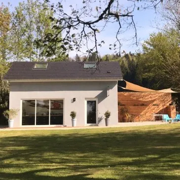 Nuit Insolite en Cabane avec Spa privatif près de Grenoble en région Rhône-Alpes Nuit Insolite en Cabane avec Spa privatif près de Grenoble en région Rhône-Alpes