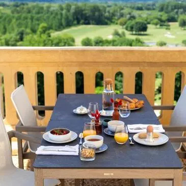 Vitrac, à 15 min de Sarlat, Dordogne (24) - Week end en Amoureux Vitrac, à 15 min de Sarlat, Dordogne (24) - Week end en Amoureux