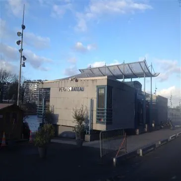 Paris (75) Ile-de-France - Sport Aquatique Paris (75) Ile-de-France - Sport Aquatique