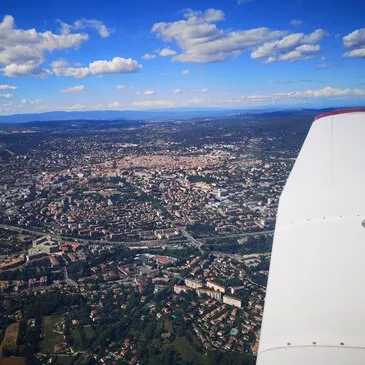 Réserver Stage initiation avion en PACA et Corse Réserver Stage initiation avion en PACA et Corse