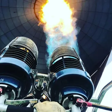 Vol en Montgolfière à Villard-de-Lans - Survol du Vercors en région Rhône-Alpes Vol en Montgolfière à Villard-de-Lans - Survol du Vercors en région Rhône-Alpes