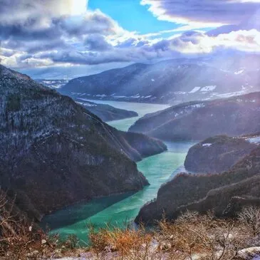 Baptême en Parapente dans le Trièves en région Rhône-Alpes Baptême en Parapente dans le Trièves en région Rhône-Alpes