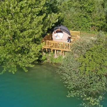 Dormir dans une Bulle près de Fontainebleau Dormir dans une Bulle près de Fontainebleau